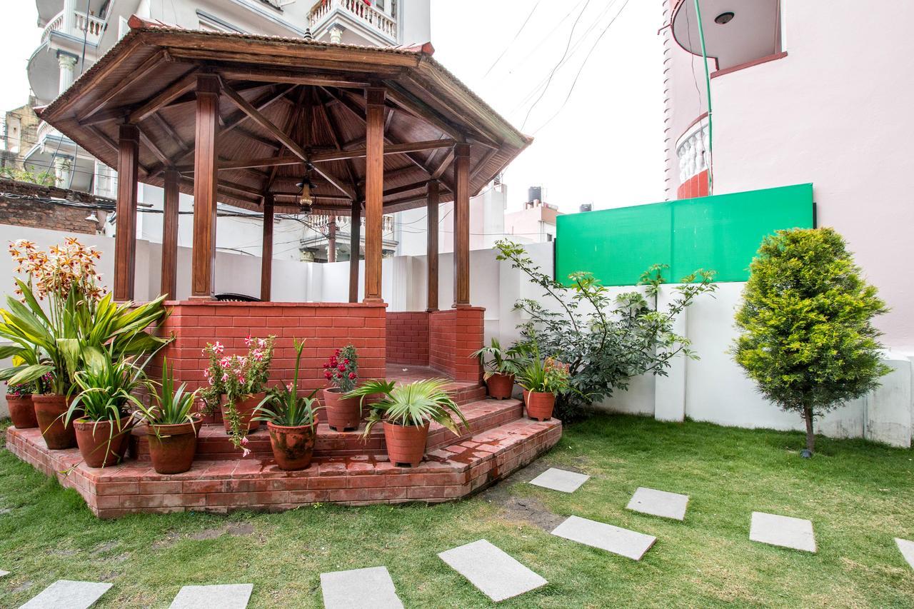 Hotel Himalaya Hub Katmandú Exterior foto